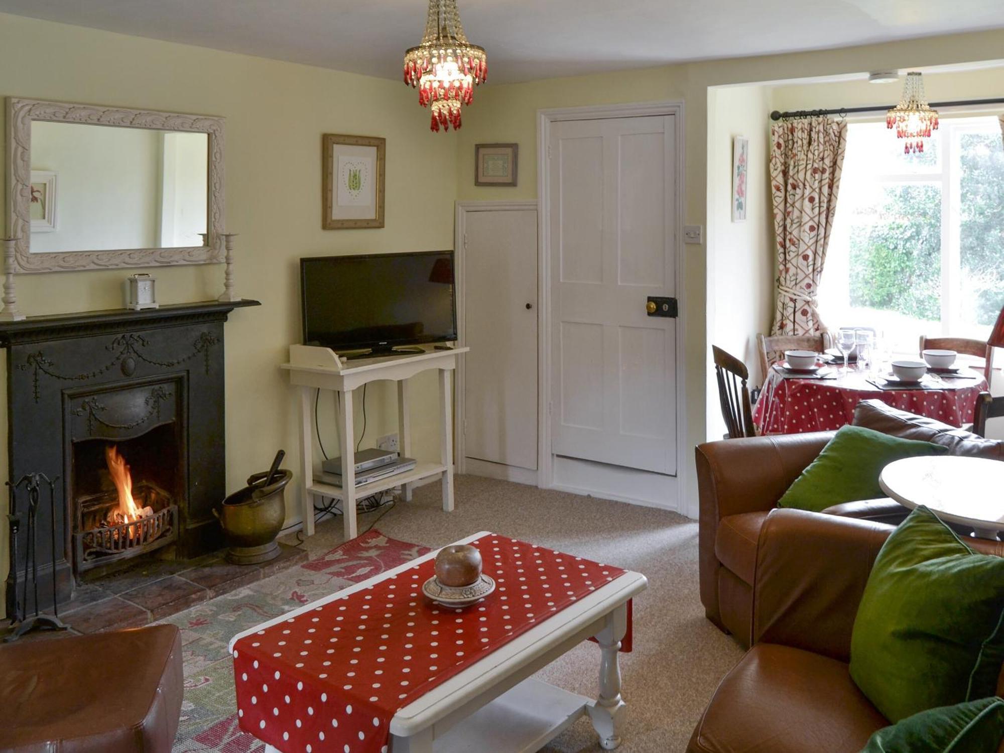 Hollyhock Cottage -Uk33553 بلايكيني المظهر الخارجي الصورة